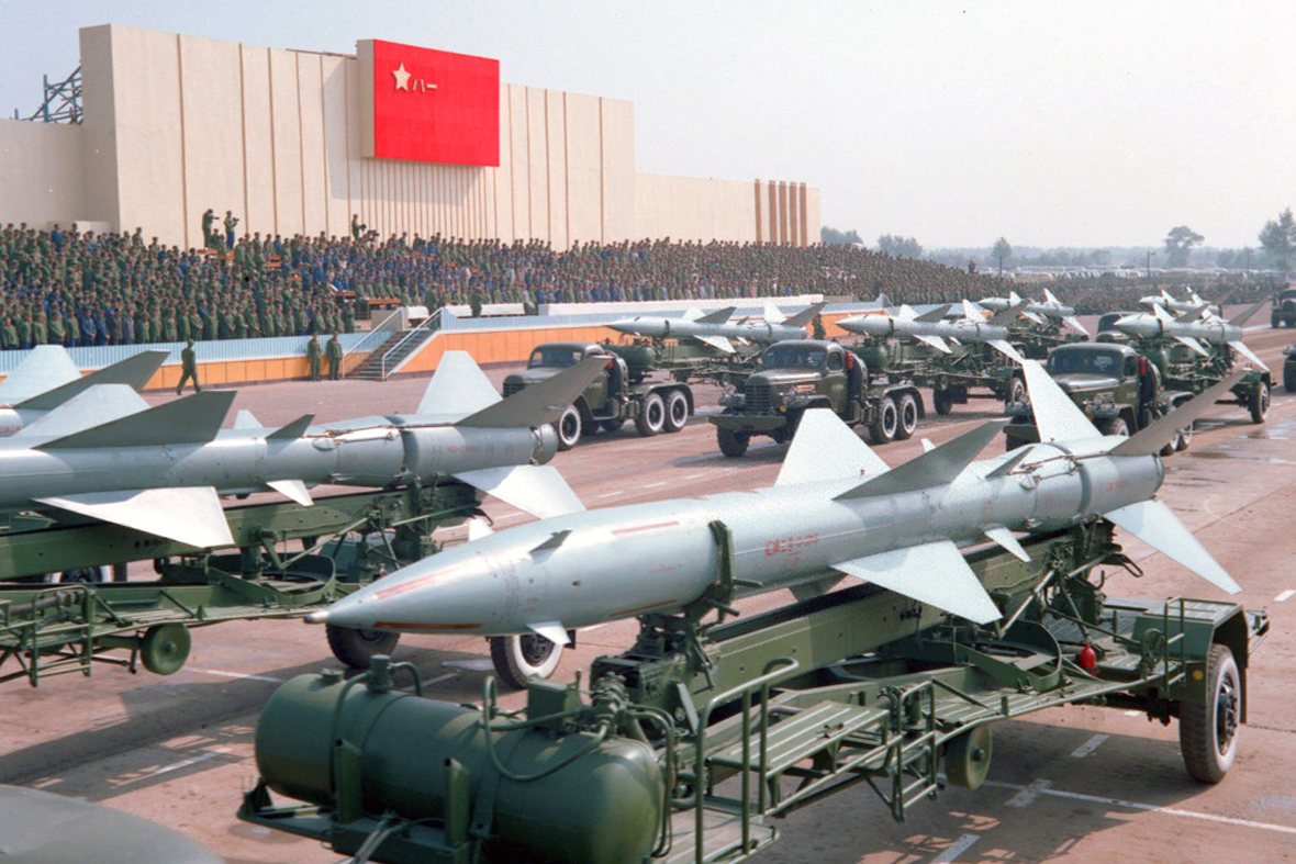 新中国两次非常阅兵