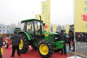 辽宁现代农机装备展示交易会：辽宁龙宇农业装备有限公司