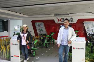越南客户代表团参访鑫源农机