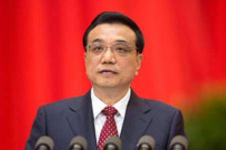 李克强：今年粮食产量要稳定在1.1万亿斤以上 坚守耕地红线