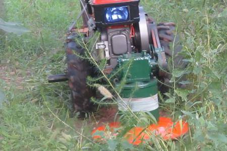 高密益丰-45型自走式坡地割草机