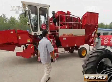 天艺水龙-秸秆捡拾打捆机