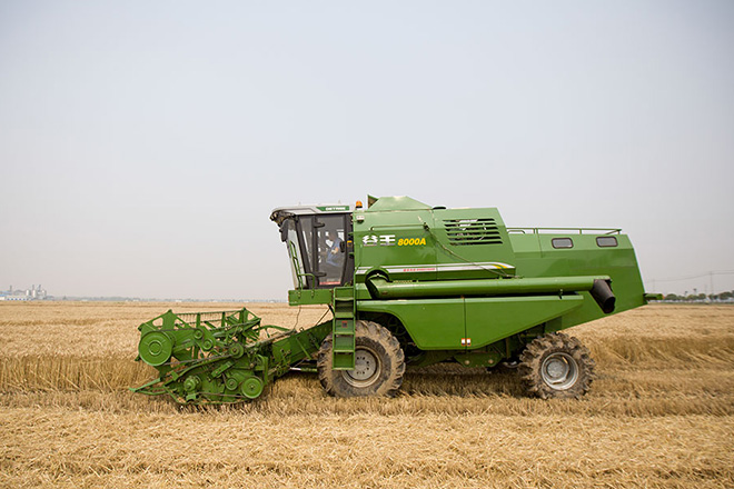 中联重科谷王8000a交付新疆伊犁用户